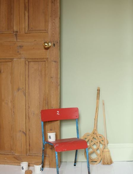 Farrow & Ball - Cooking Apple Green No. 32 - Image 3