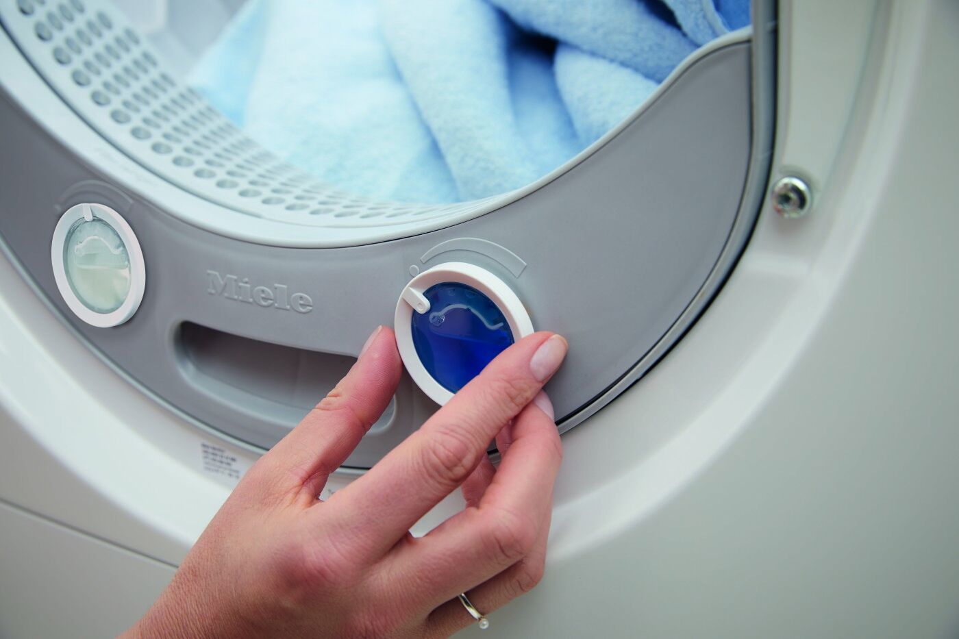 Miele WER865WPS PWash TDos 9kg MTouch Washing Machine - Image 7