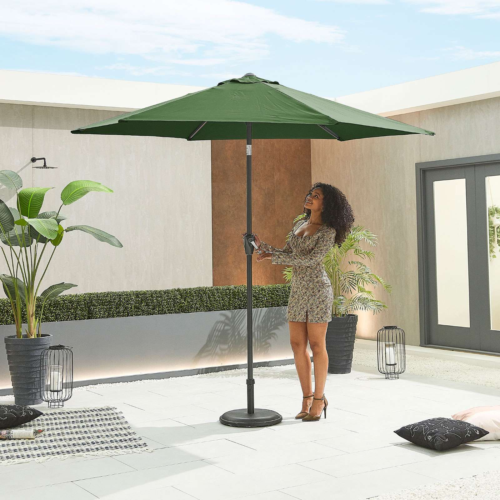 Nova <br> Antigua Aluminium Parasol 2.7m Round Green - Image 3