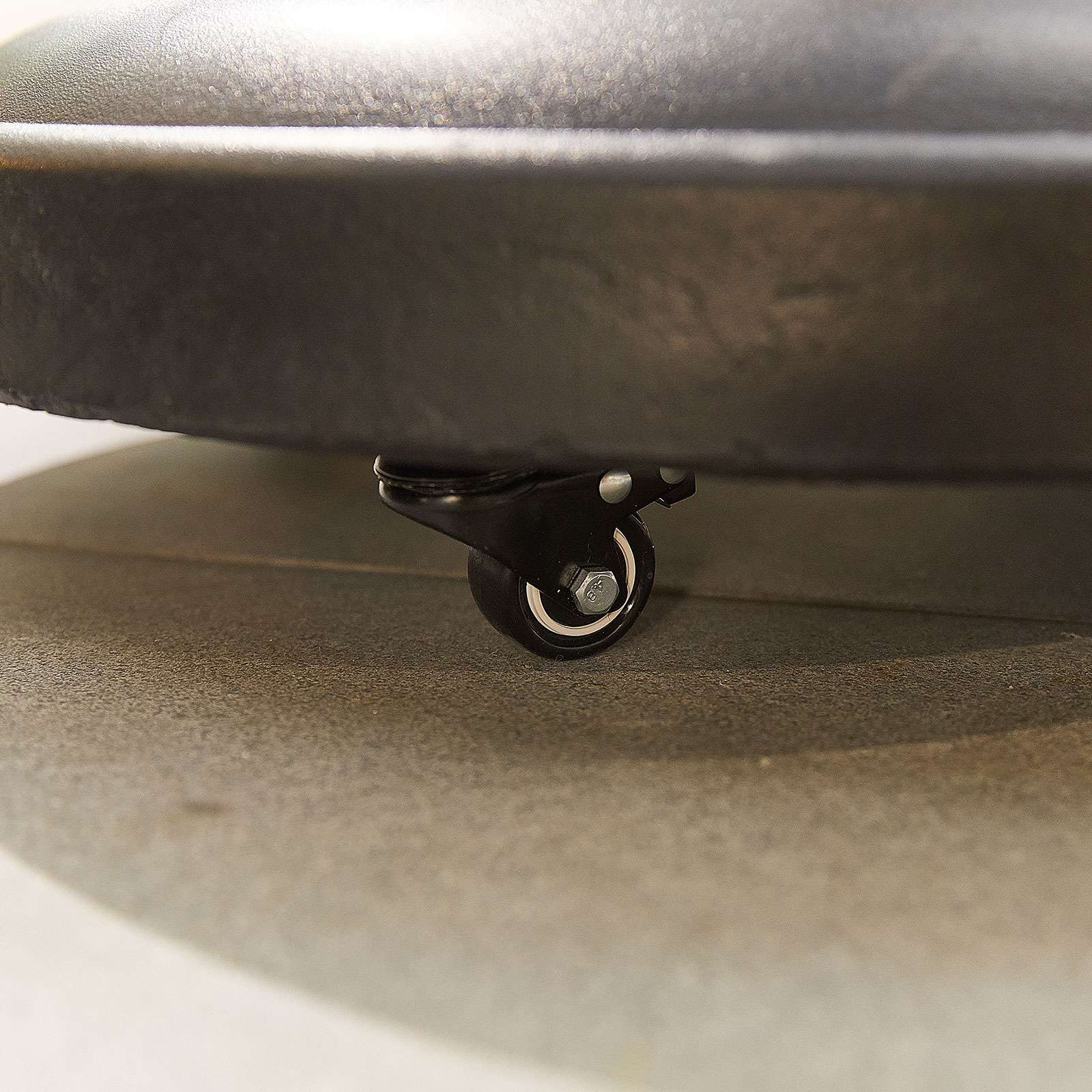 Nova <br> Parasol Base 50kg Concrete with Wheels - Image 4