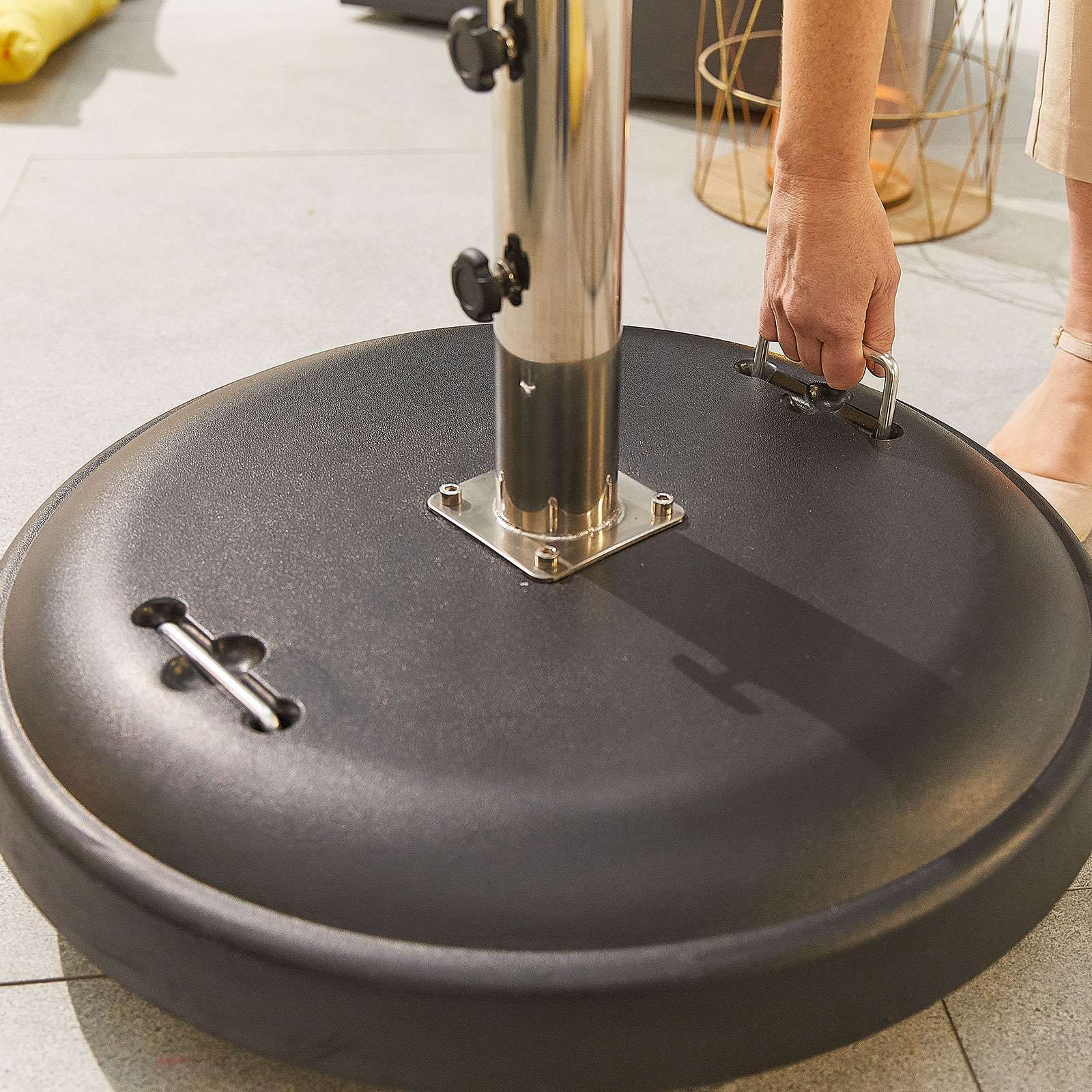 Nova <br> Parasol Base 50kg Concrete with Wheels - Image 8