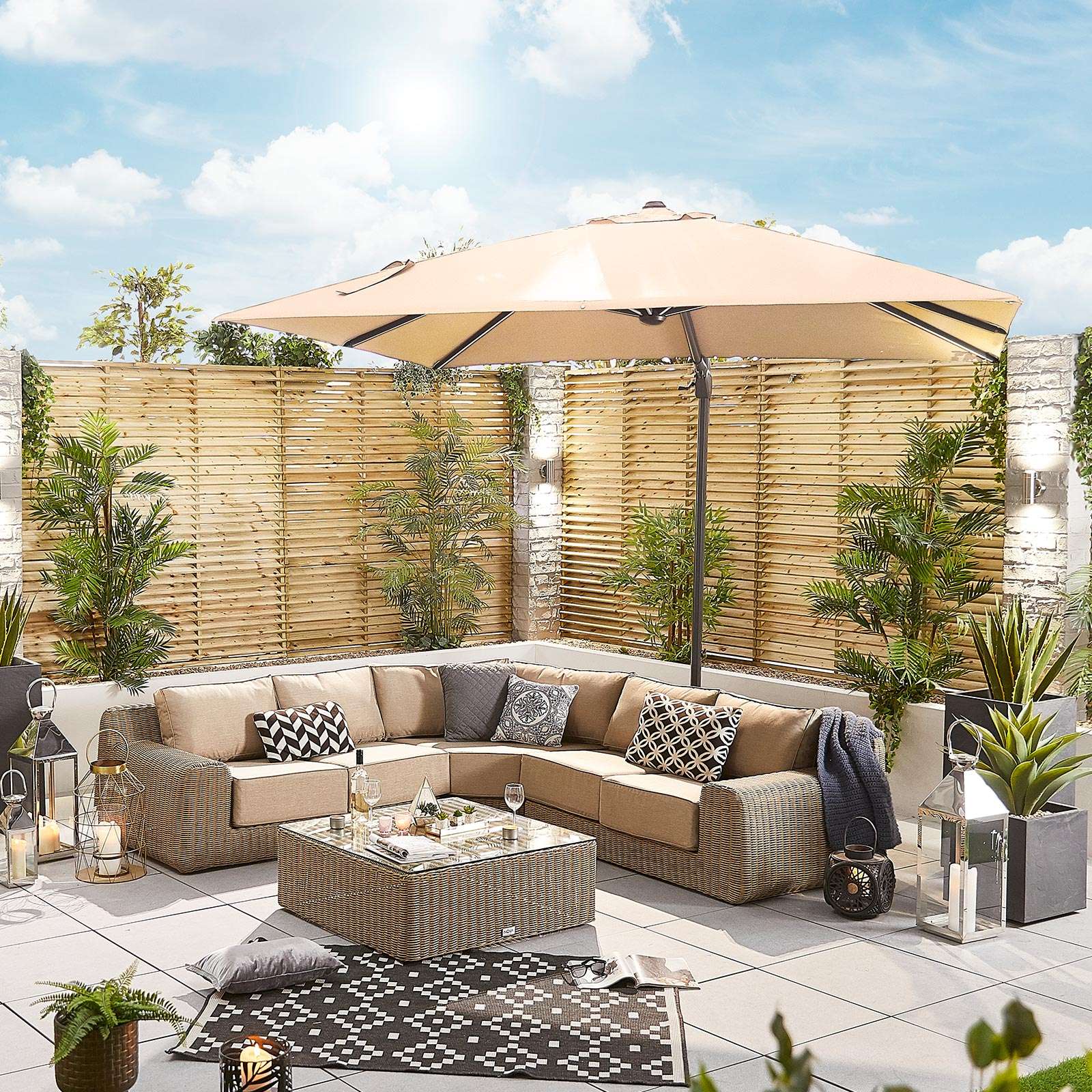 Nova <br> Galaxy LED Cantilever Parasol - 3m Square Beige - Image 5
