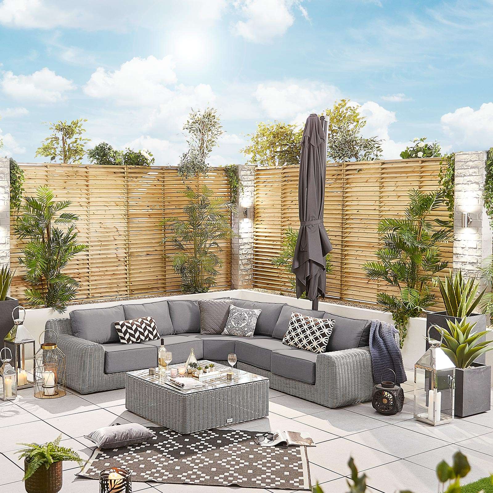 Nova <br> Galaxy LED Cantilever Parasol - 3m Square Grey - Including Base - Image 8