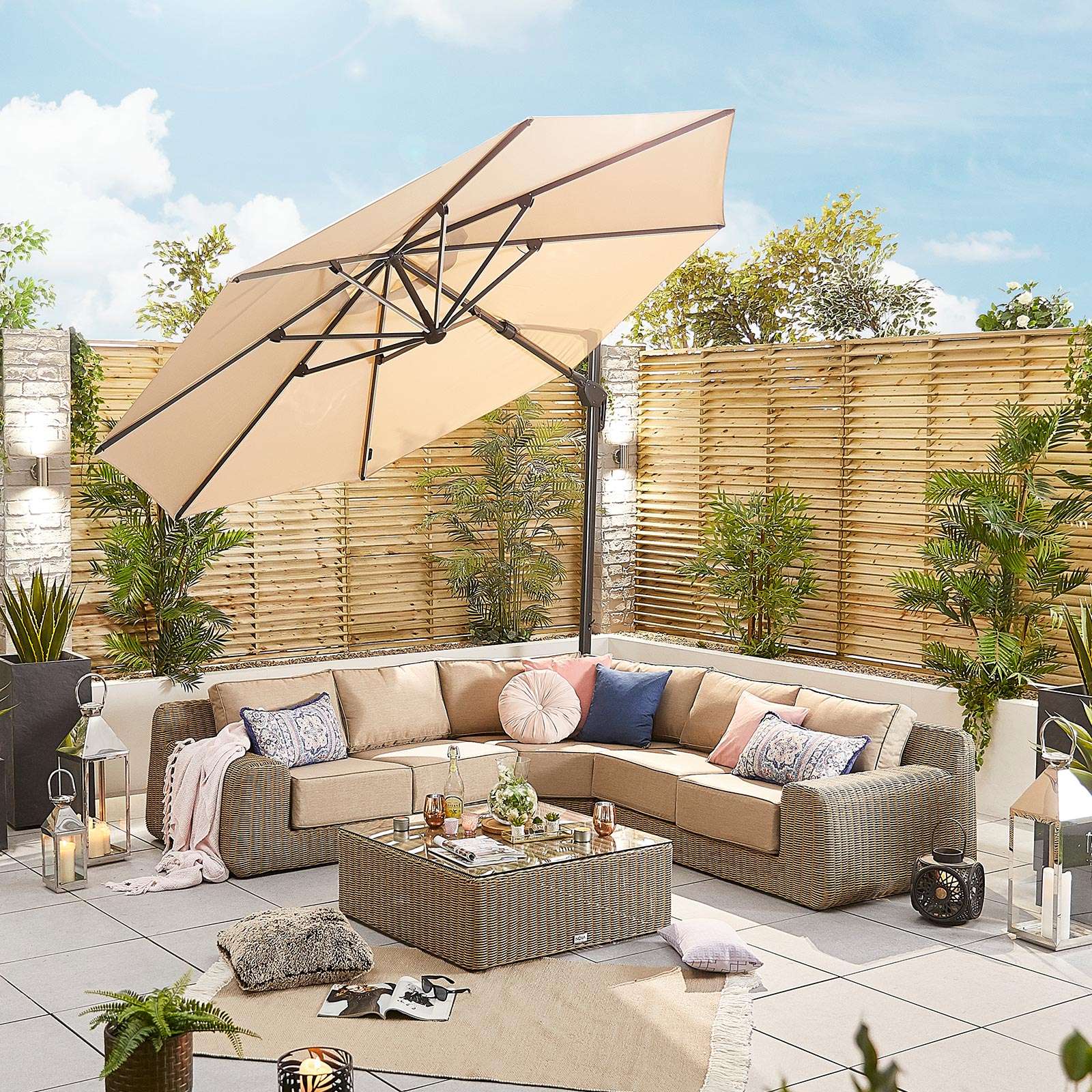 Nova <br> Galaxy LED Cantilever Parasol - 3.5m Round Beige - Image 3