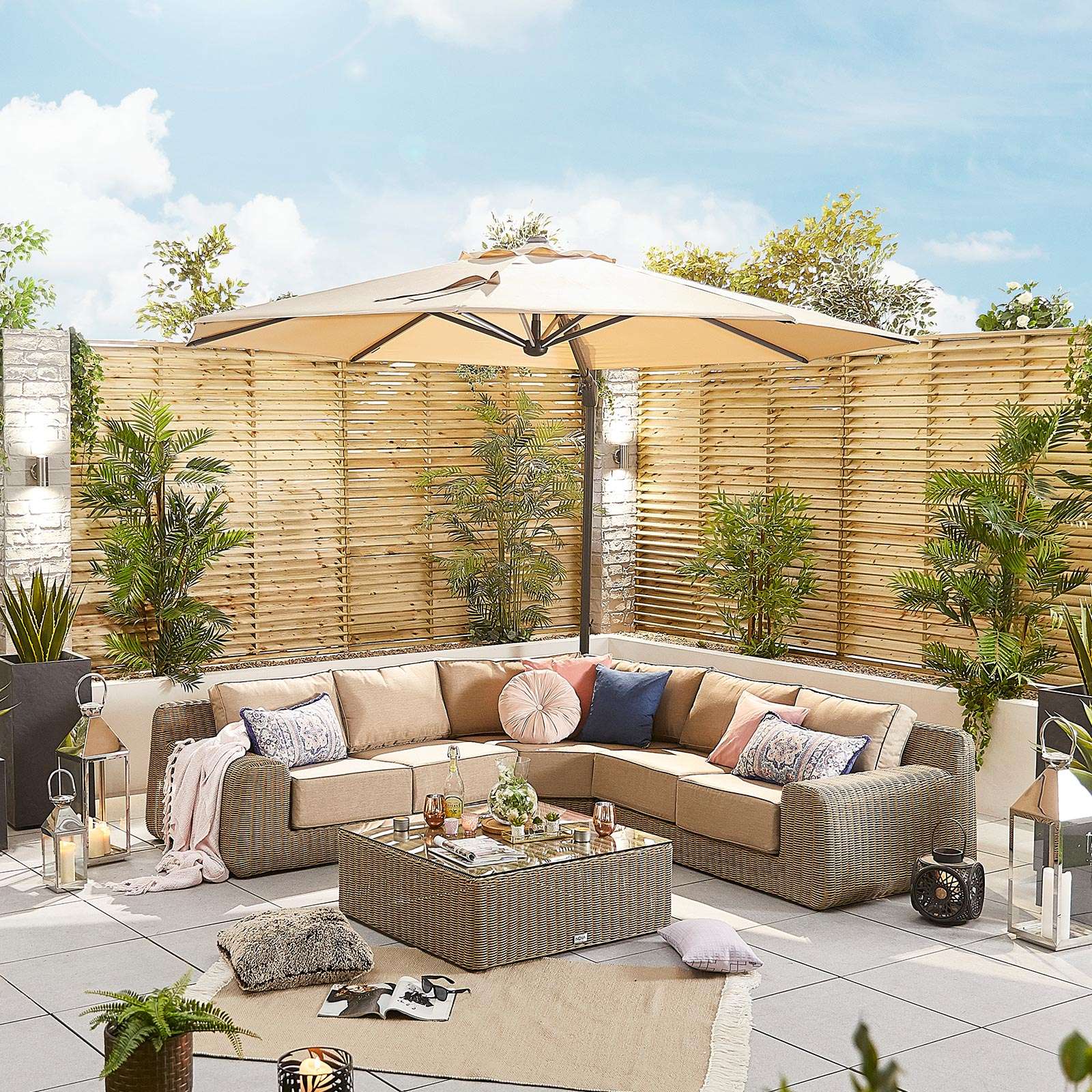 Nova <br> Galaxy LED Cantilever Parasol - 3.5m Round Beige - Image 7