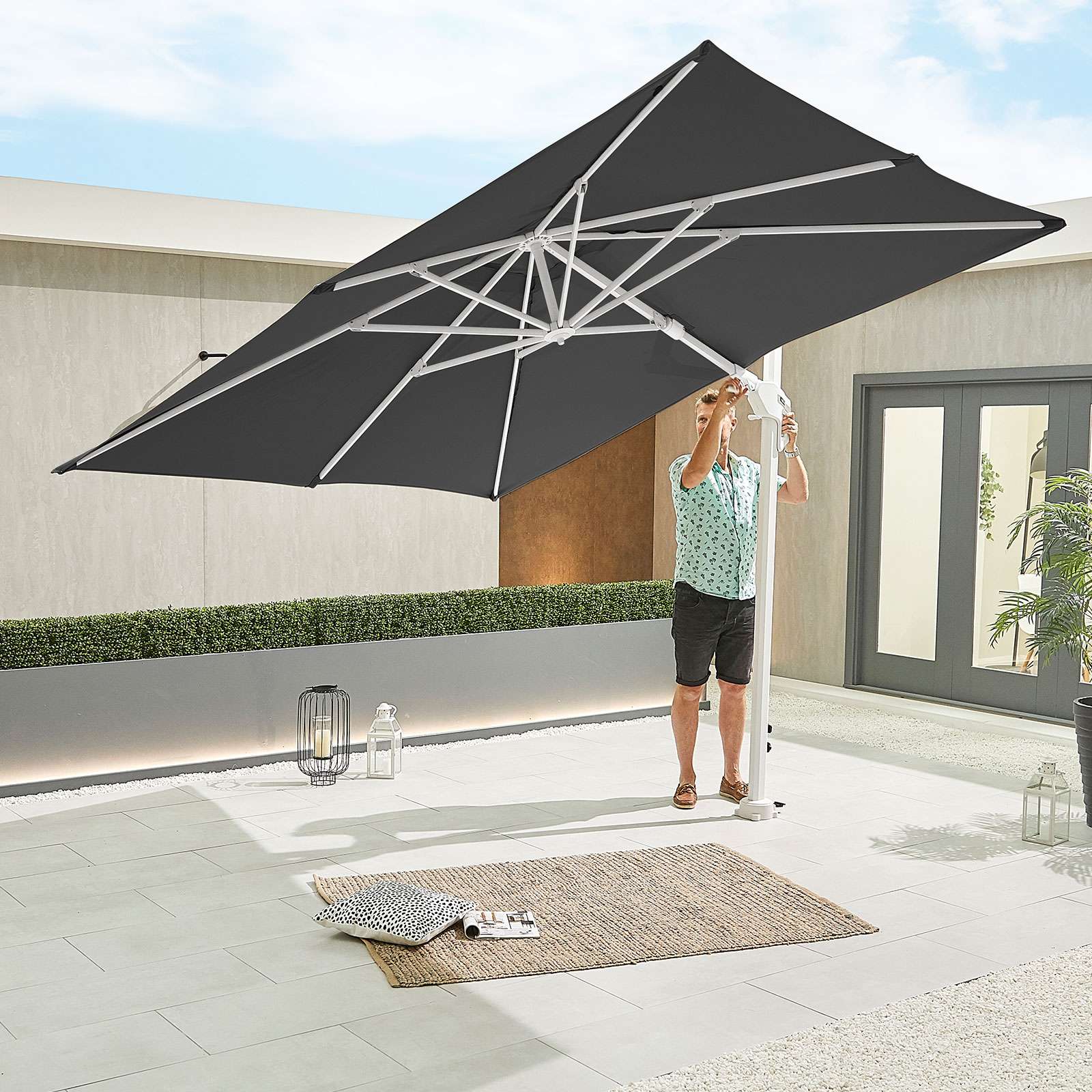 Nova <br> White Genesis Cantilever Parasol 3m x 2.5m Rectangular Grey - Image 6