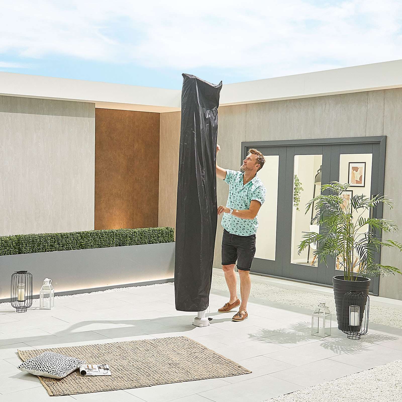 Nova <br> White Genesis Cantilever Parasol 3m x 2.5m Rectangular Grey - Image 7