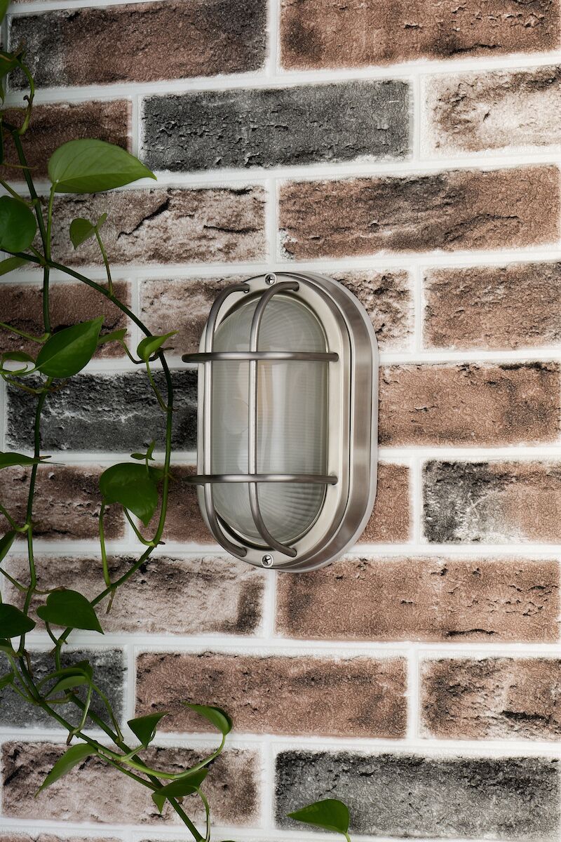 Salcombe Oval Outdoor Wall Light Stainless Steel Glass IP44Polished Stainless Steel - Image 5