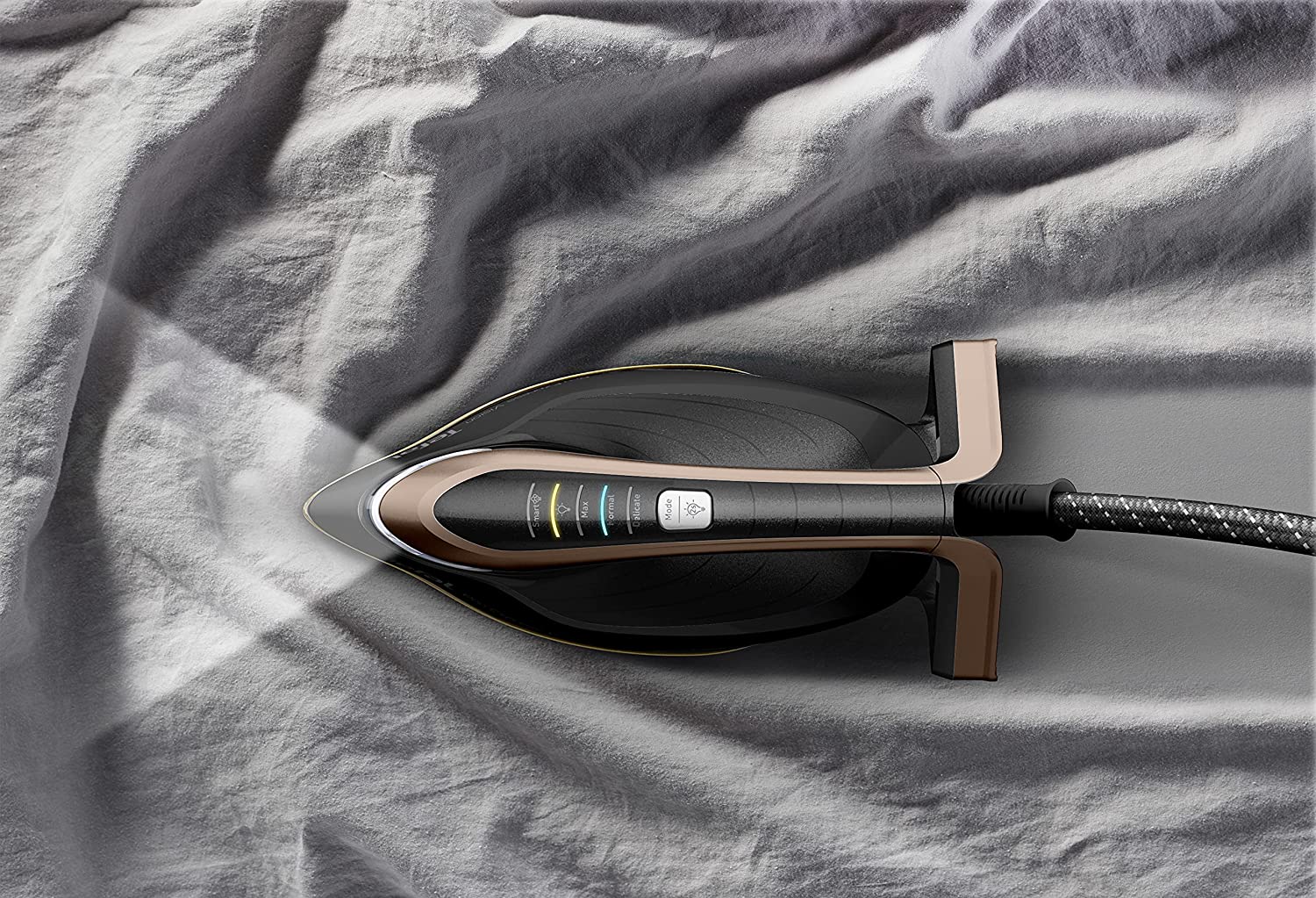Tefal GV9820G0 Tefal Pro Express Vision Iron - Black & Gold - Image 4