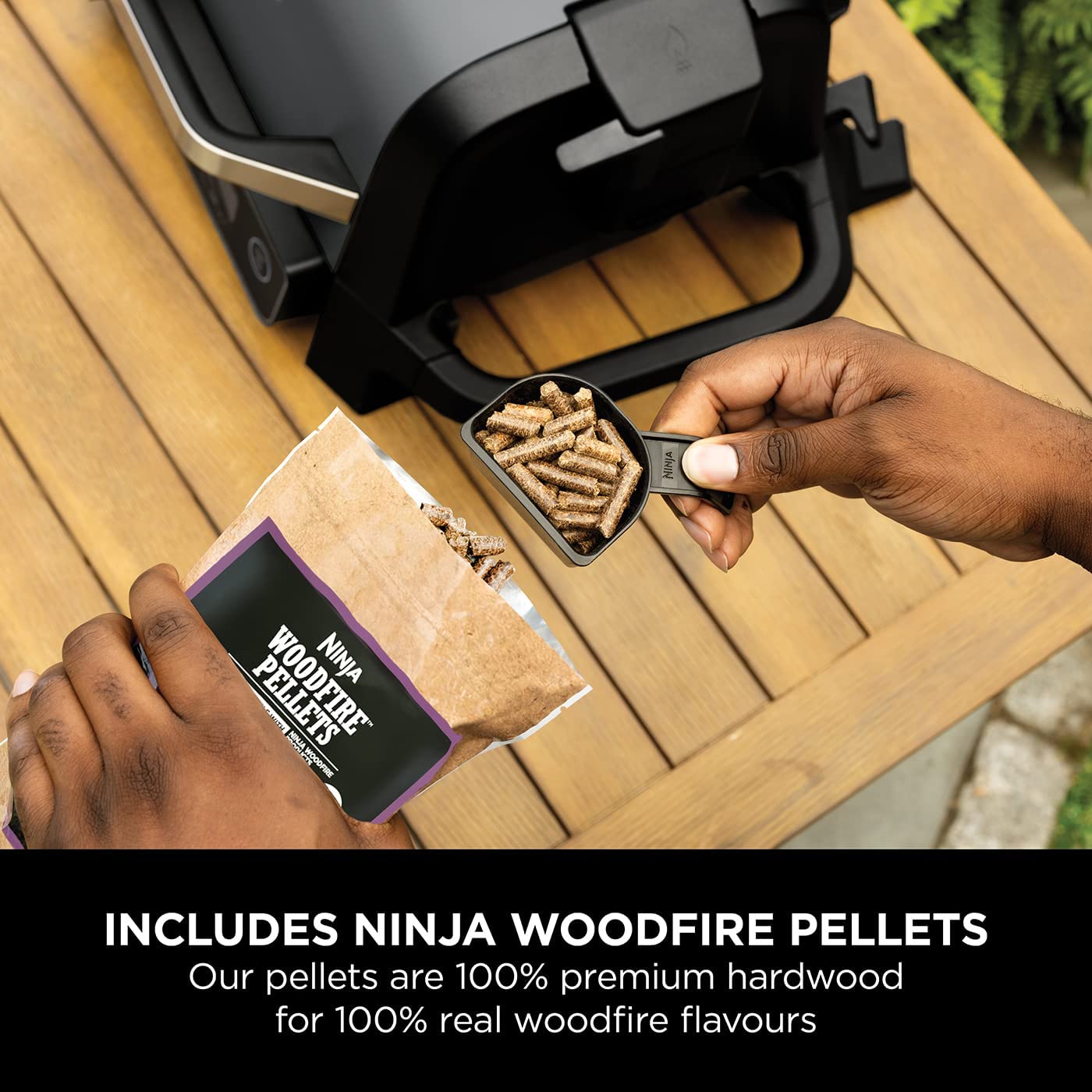 Ninja OG701UK Woodfire Electric BBQ Grill - Image 5