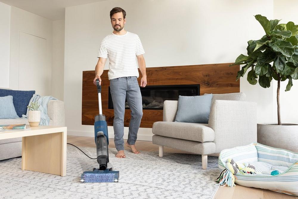 Shark WD110UK HydroVac Corded Hard Floor Cleaner in Navy Blue - Image 4