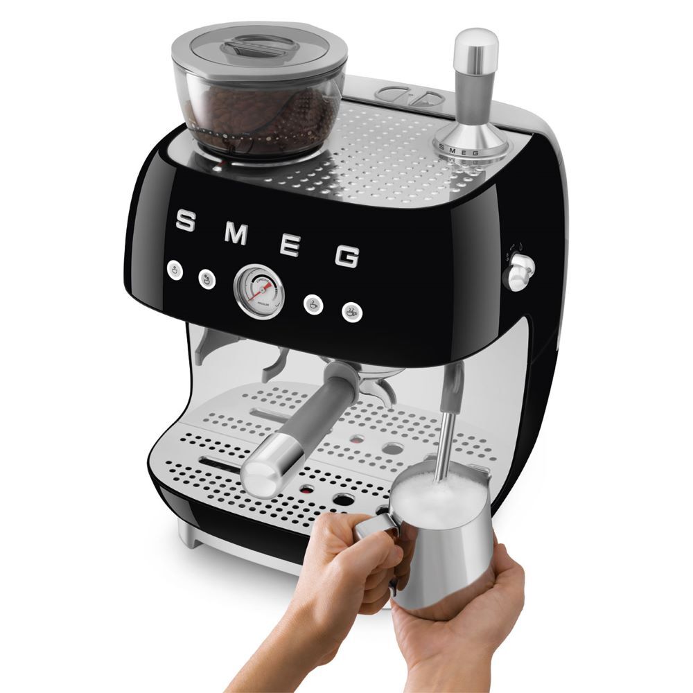Smeg 50's Style Retro EGF03BLUK Espresso Coffee Machine - Black - Image 4