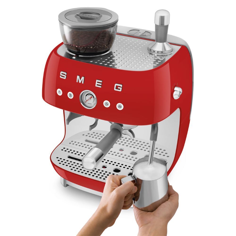 Smeg 50's Style Retro EGF03RDUK Espresso Coffee Machine - Red - Image 3