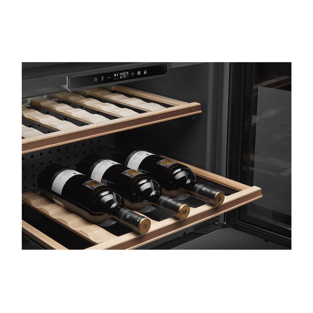 Smeg CVI321X3 Classic Wine Cooler with Reversible Hinge Stainless Steel - Image 4