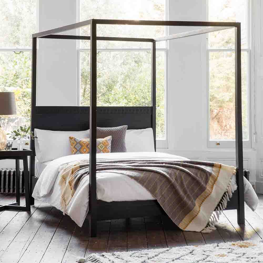 Aswan Boutique 4 Poster 6' Bed - Image 2