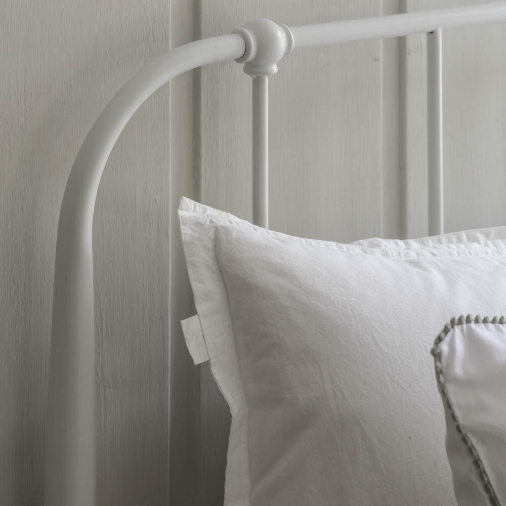 Loughborough 5' Bedstead Ivory - Image 2