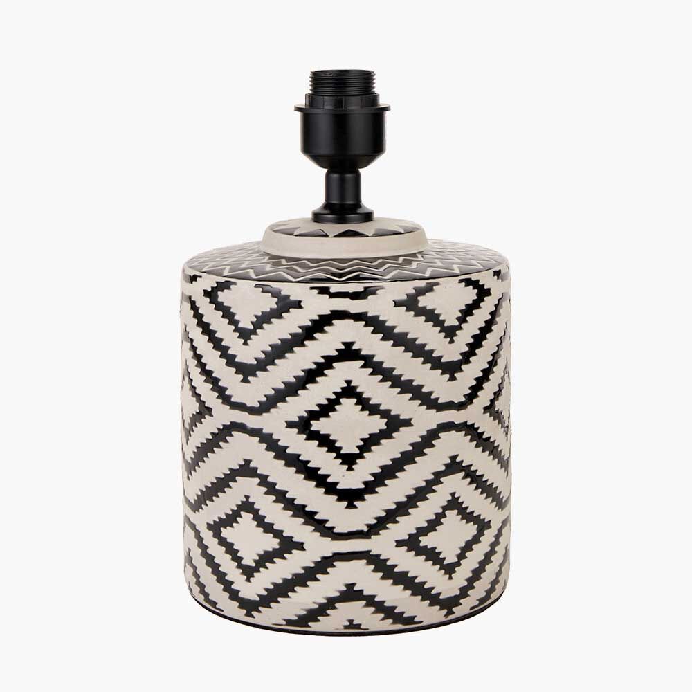 Pacific Chirala Black and White Ikat Ceramic Table Lamp 30-952-BO - Image 3