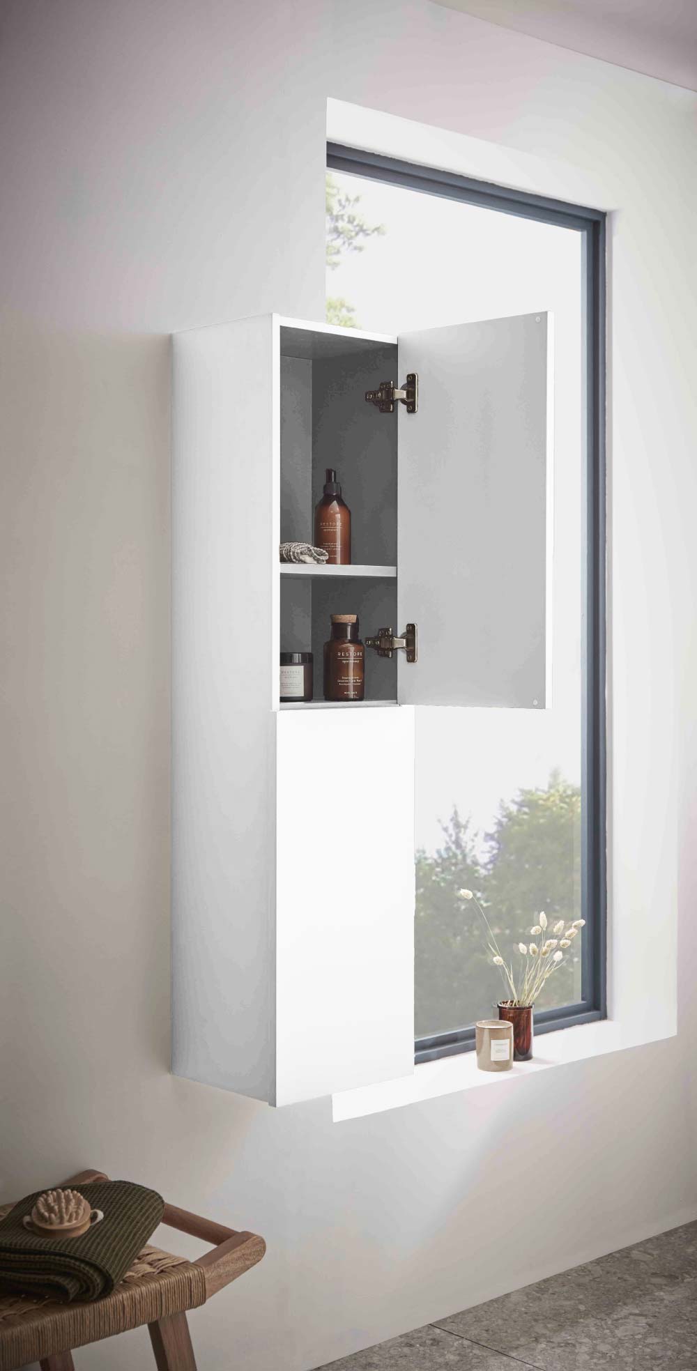 Roper Rhodes Type 320mm Gloss White Wall Column - Image 3