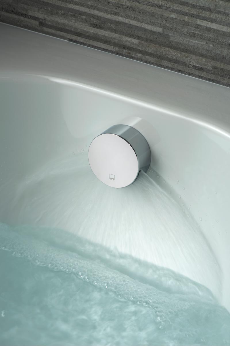 Vado Cameo Bath Filler with Waste & Overflow - Chrome Finish - Image 2