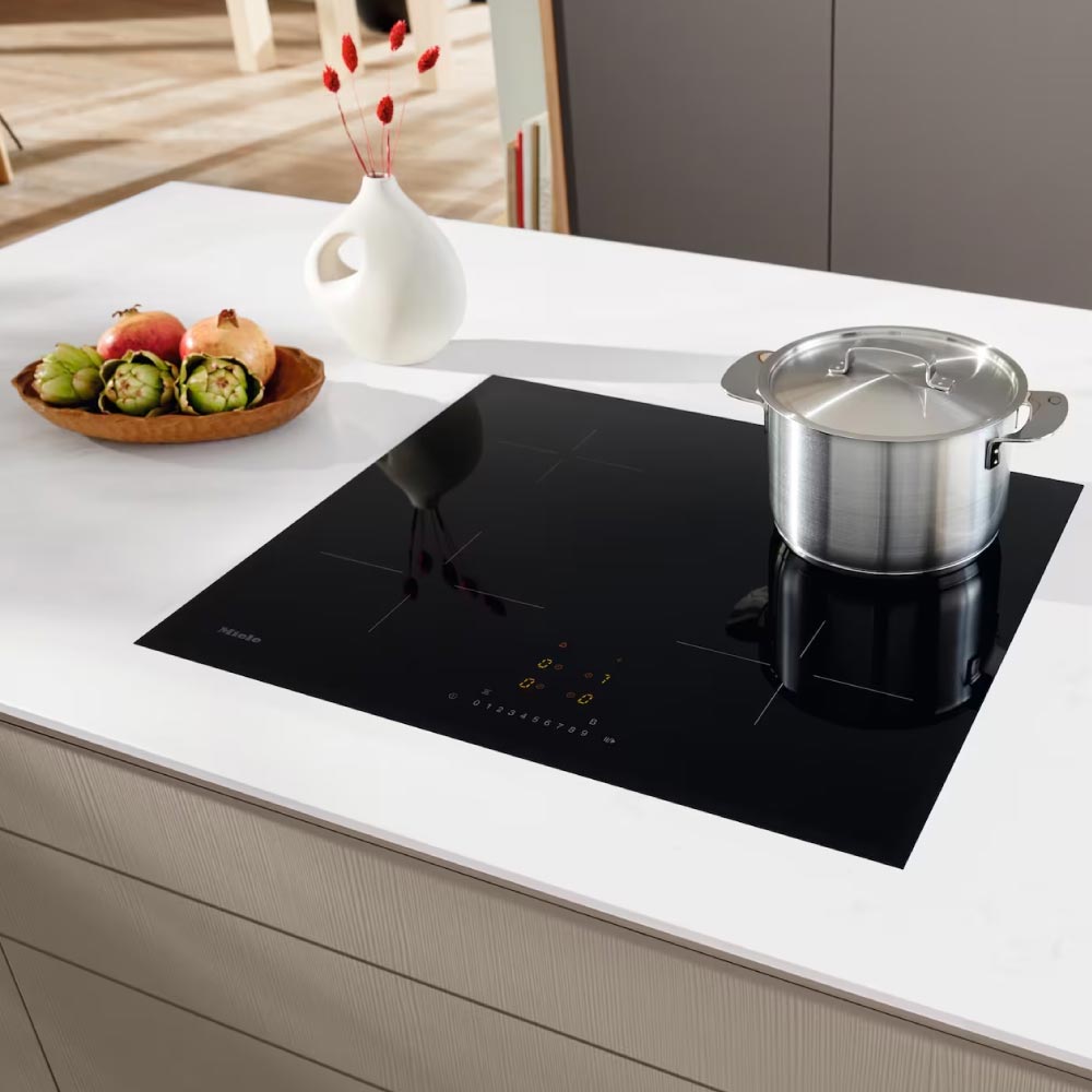 Miele KM7361FL 62cm Induction Hob - Black - Image 3