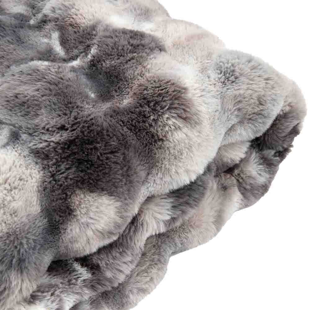 Marshmallow Rabbit Faux Fur Throw - Image 8