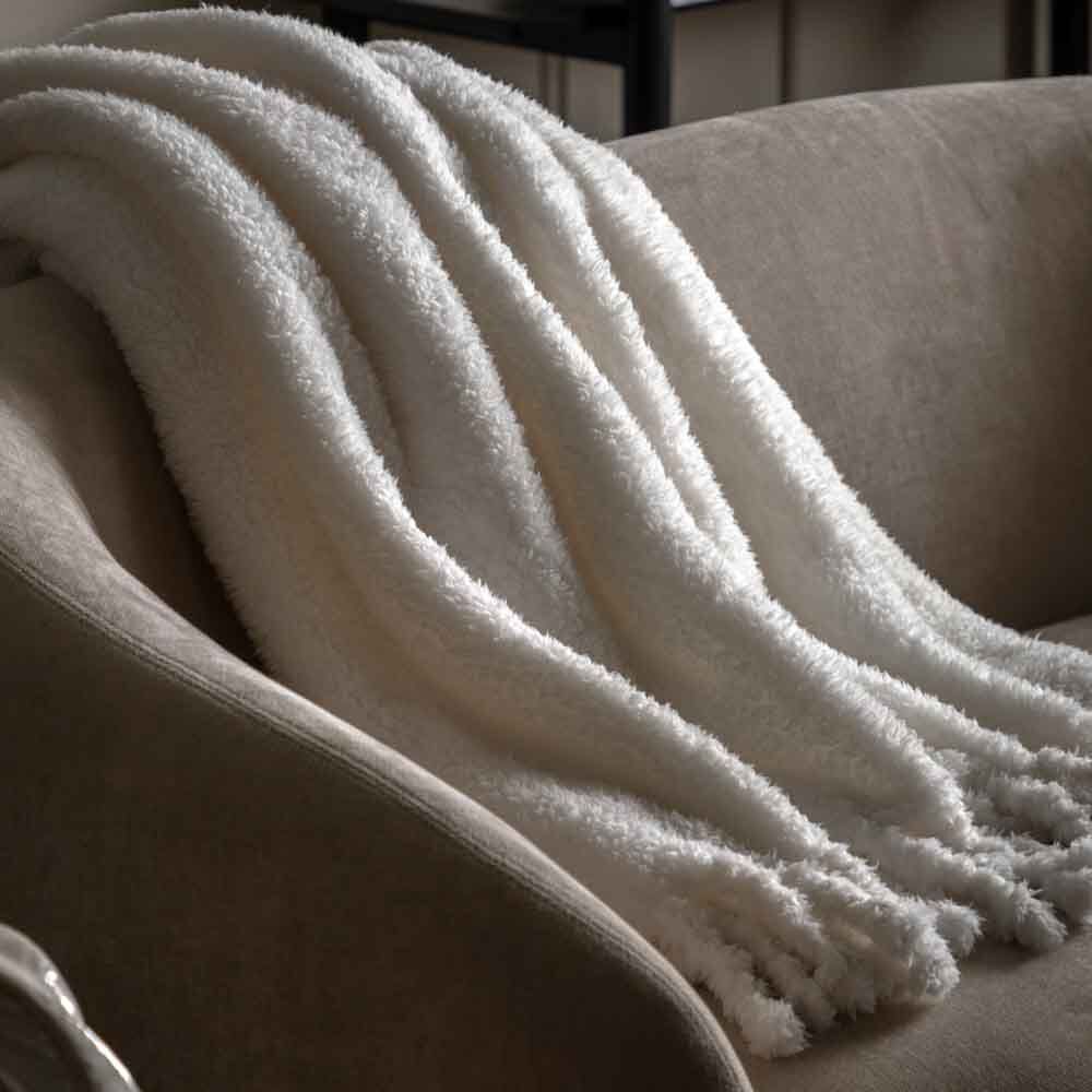 Plain Fringe Teddy Throw Natural - Image 2
