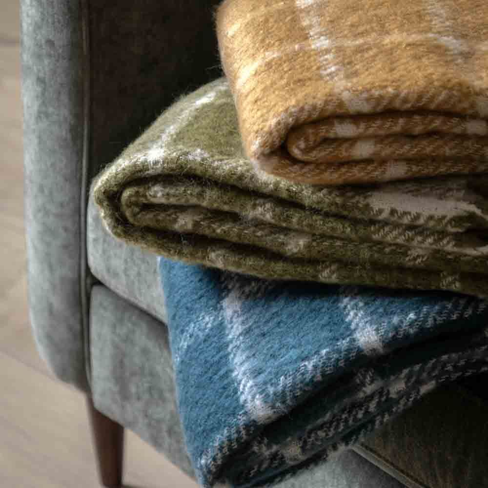Poly Mohair Check Throw Blue - Image 4