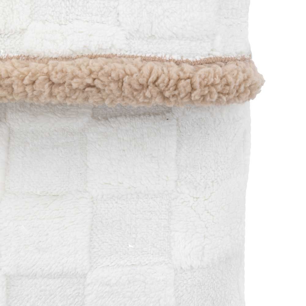 Oakley Checked Sherpa Throw Cream - Image 4