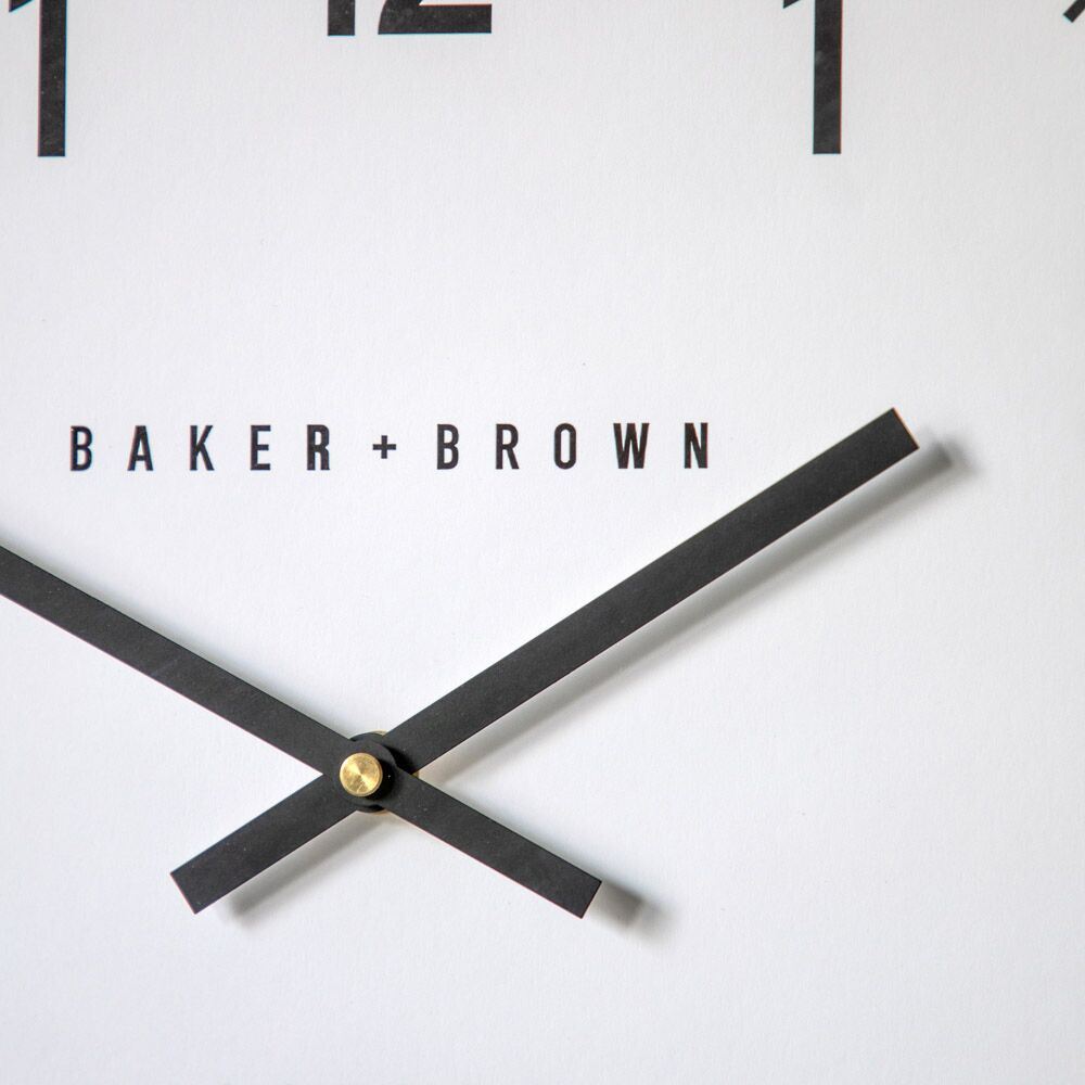 Cambridge Wall Clock Grey 40cm - Image 3