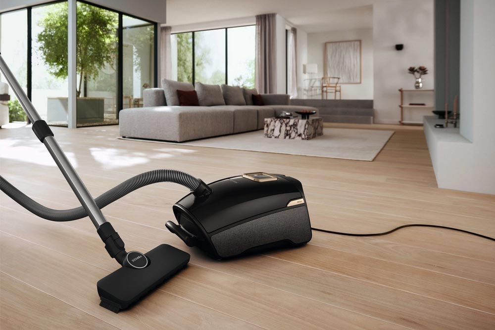 Miele Guard L1AllFloor Vacuum - Obsidian Black - Image 2