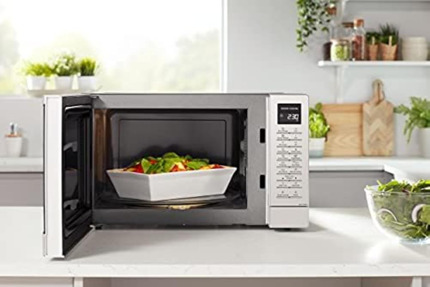 Panasonic NN-ST48KSBPQ 1000W 32L Solo Microwave - Silver - Image 3
