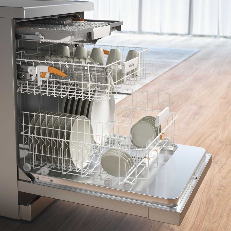 Miele G5811 SC Front Active Plus Freestanding Dishwasher-Clean Steel - Image 2