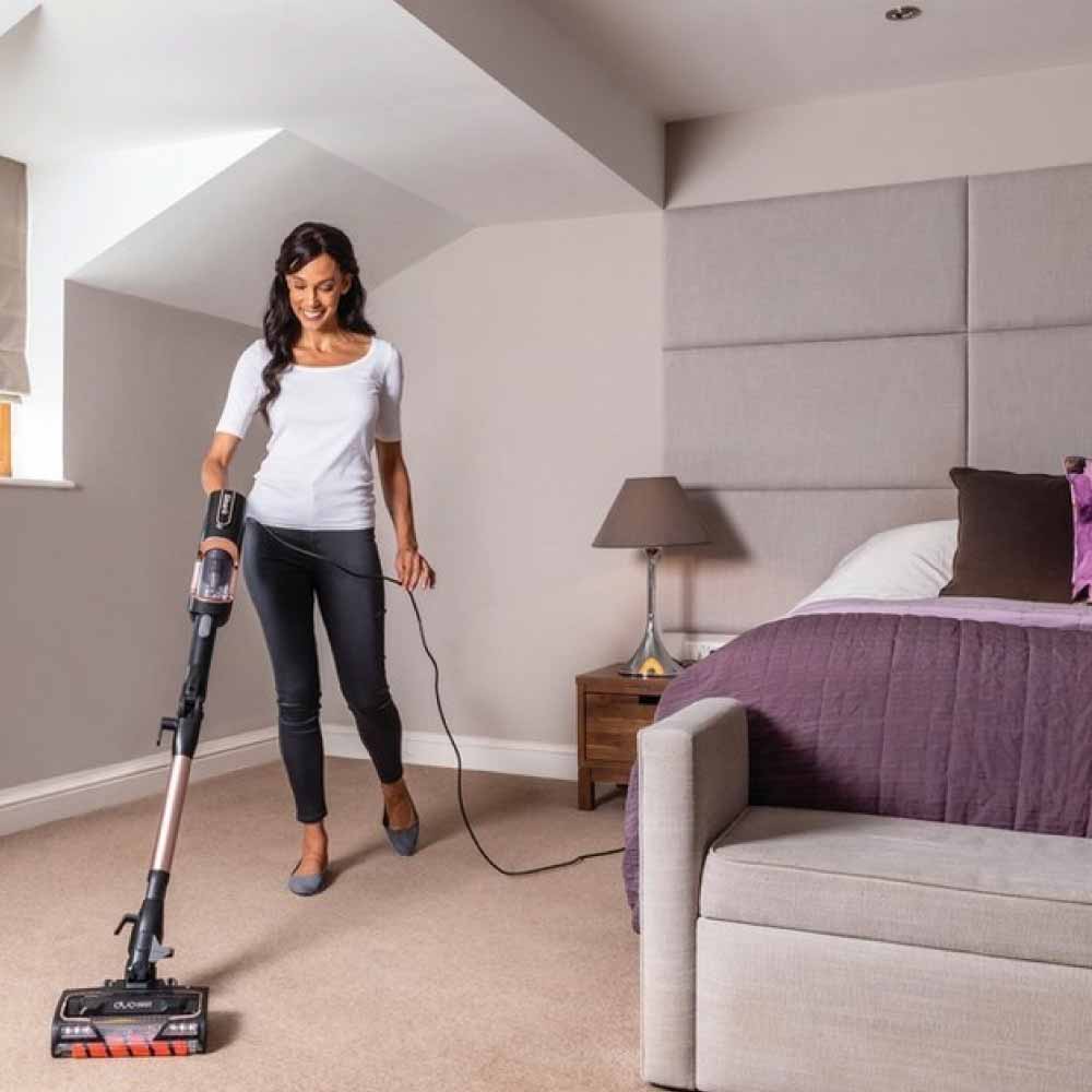 Shark HZ500UKT Anti Hair Wrap Corded Stick Vacuum Cleaner with Flexology & TruePet - Rose Gold - Image 2