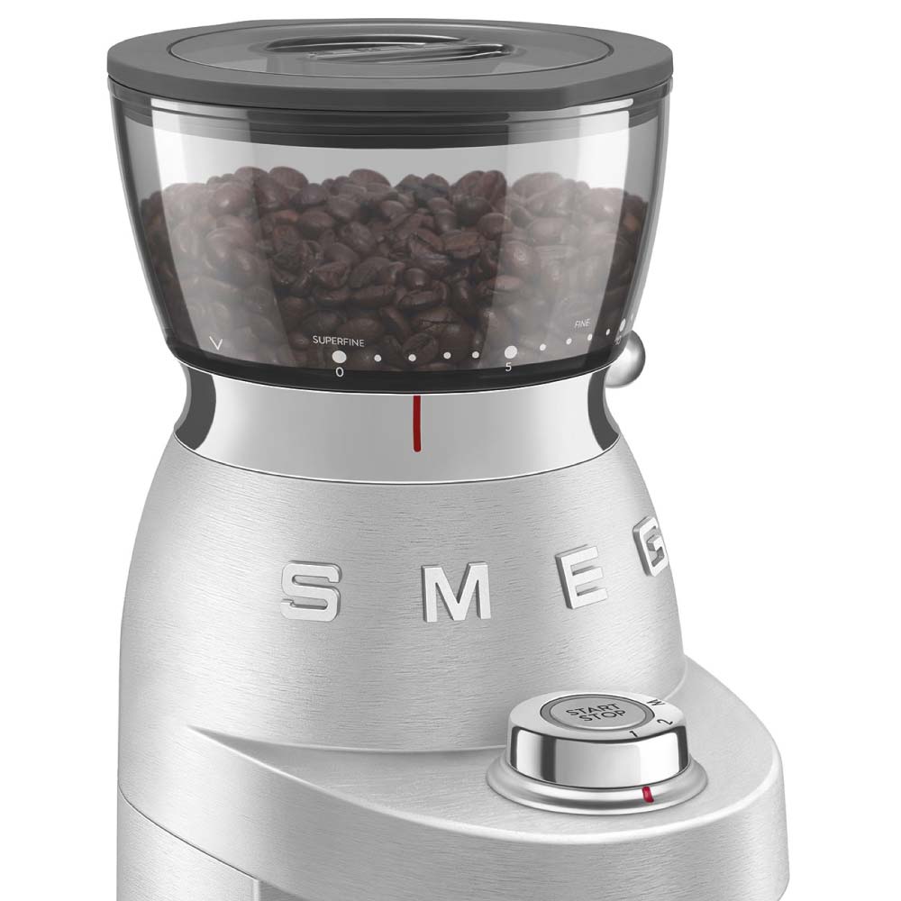 Smeg CGF02SSUK Mini Pro Coffee Grinder in Stainless Steel - Image 3